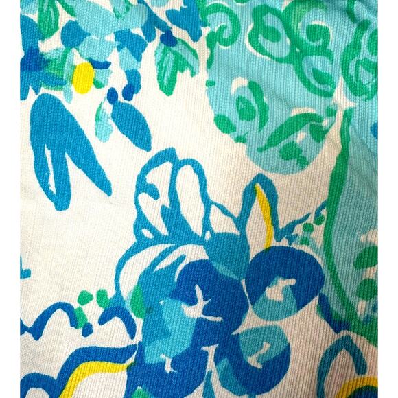 Lilly Pulitzer Buttercup Scalloped Short In A Pinch Blue Floral size 0 - Picture 3 of 8